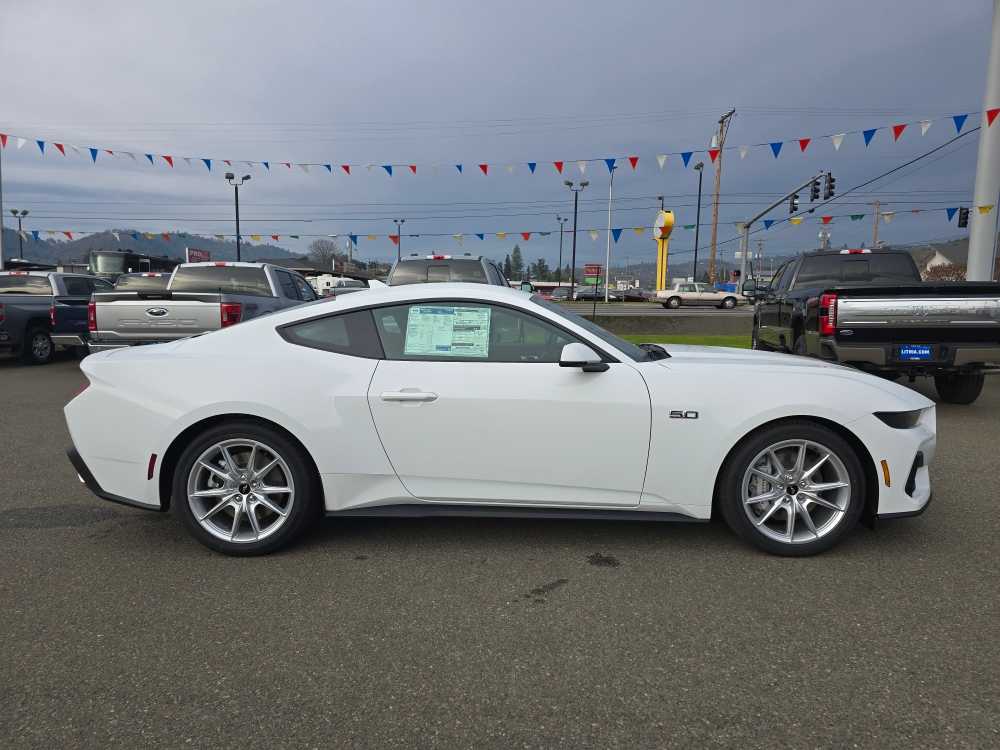 Thumbnail: 2026 Ford Mustang - 6