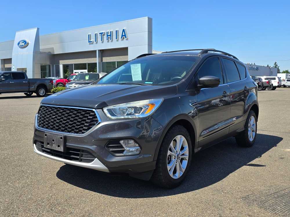 2018 Ford Escape SEL Hero Image