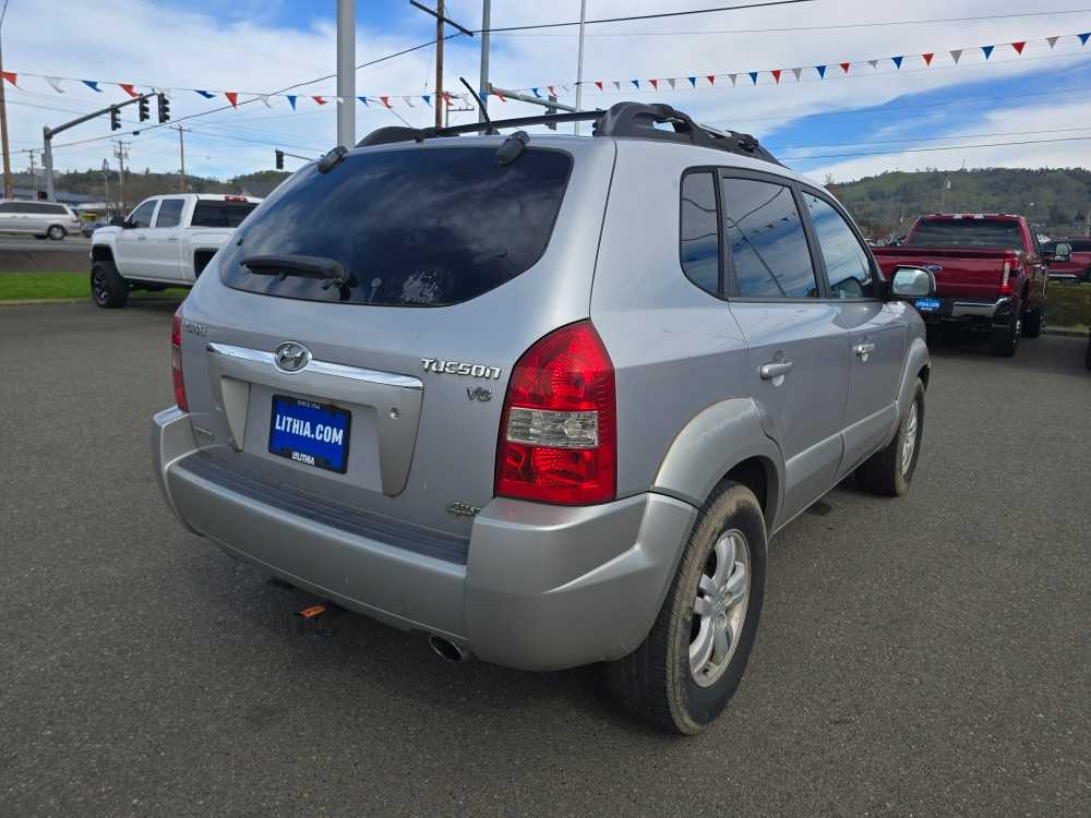 Thumbnail: 2006 Hyundai Tucson - 3