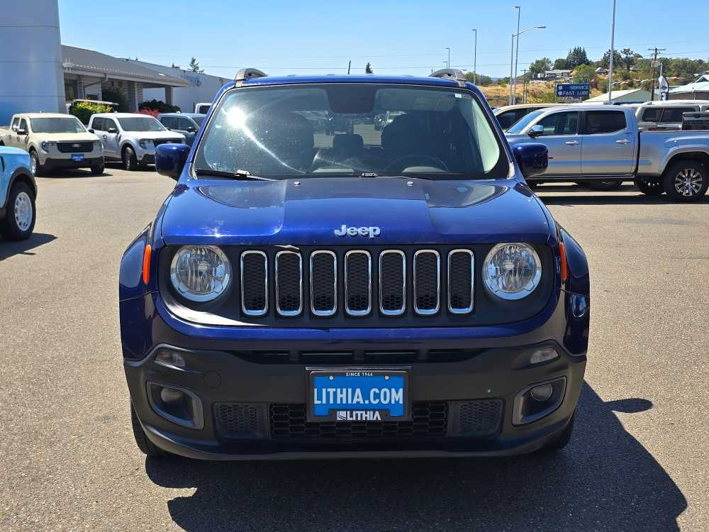 Thumbnail: 2017 Jeep Renegade - 8