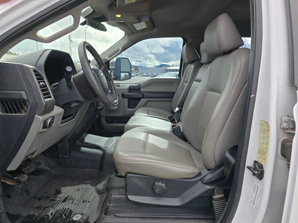 Thumbnail: 2020 Ford F-550 - 10