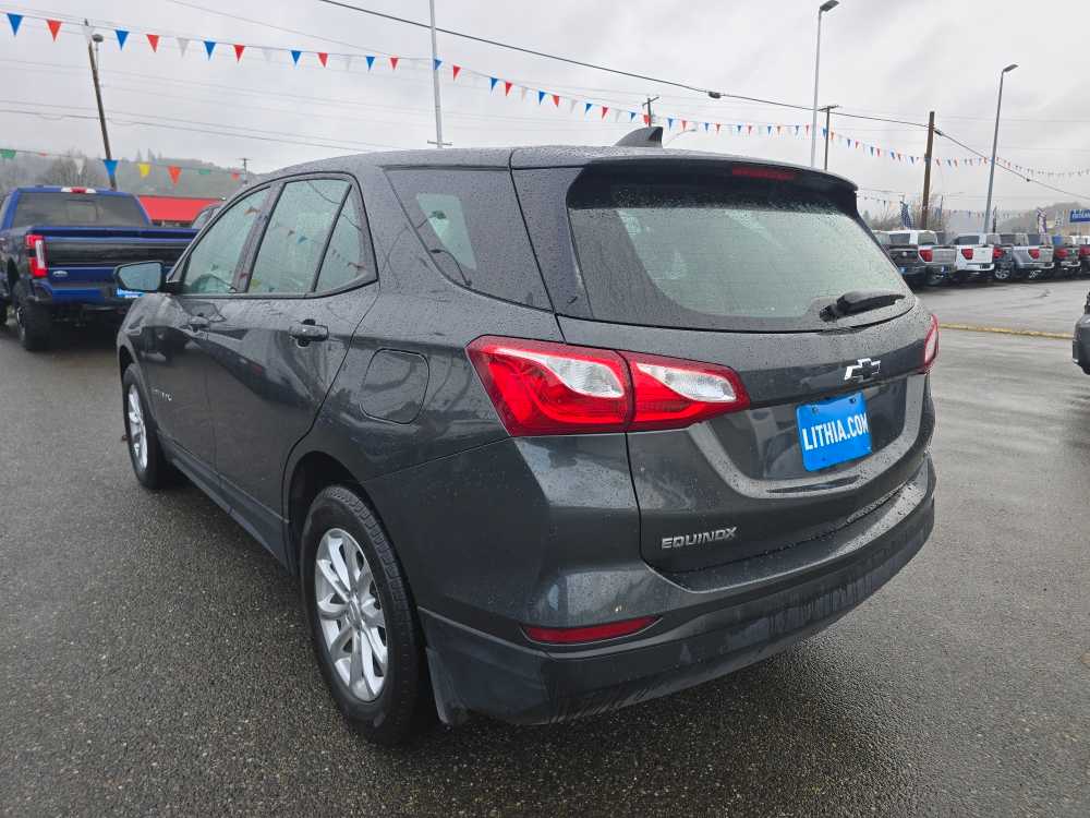 Thumbnail: 2019 Chevrolet Equinox - 3