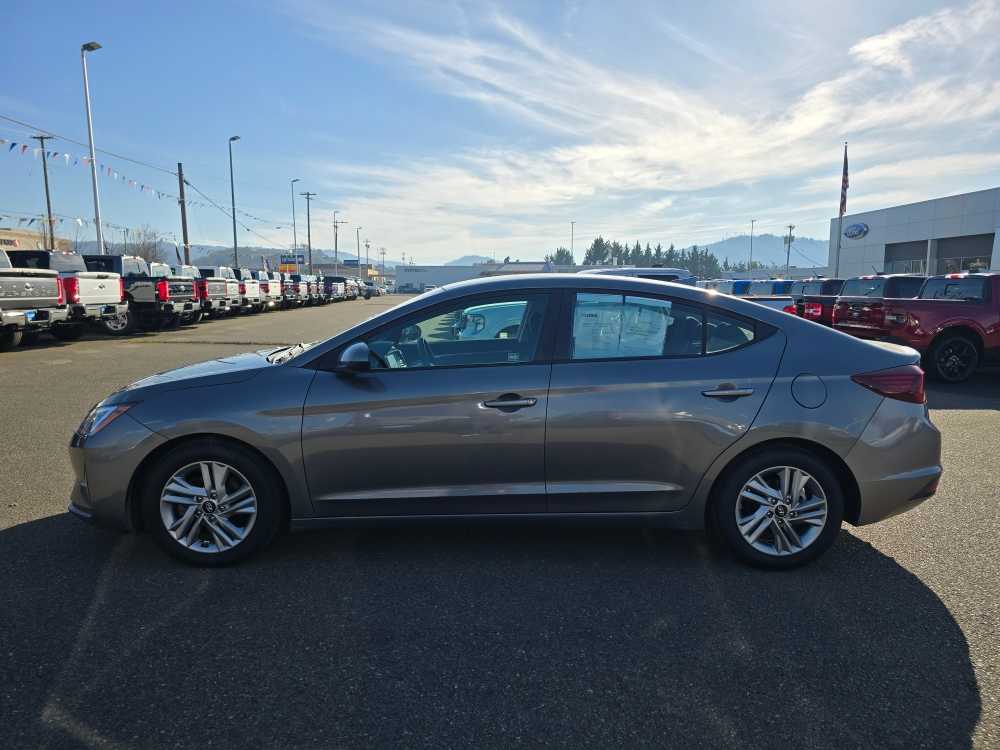 Thumbnail: 2020 Hyundai Elantra - 2