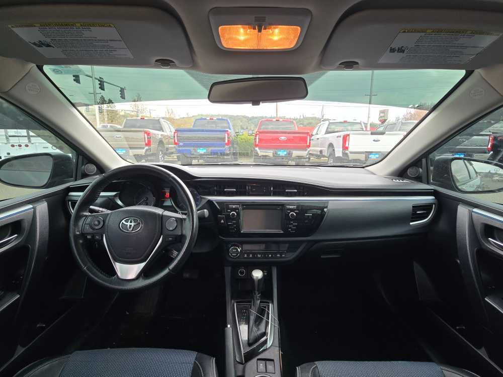 Thumbnail: 2014 Toyota Corolla - 15