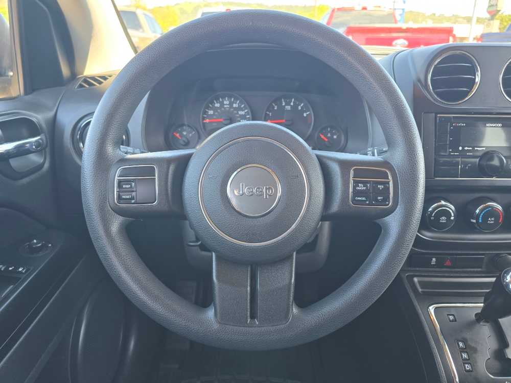 Thumbnail: 2011 Jeep Compass - 12