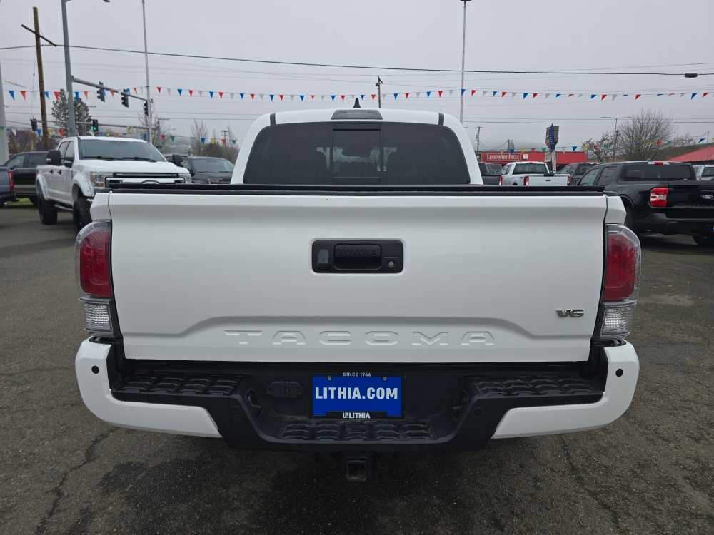 Thumbnail: 2021 Toyota Tacoma - 4