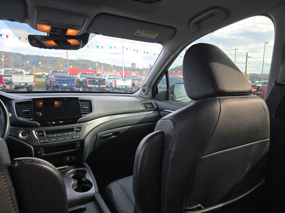 Thumbnail: 2021 Honda Pilot - 14