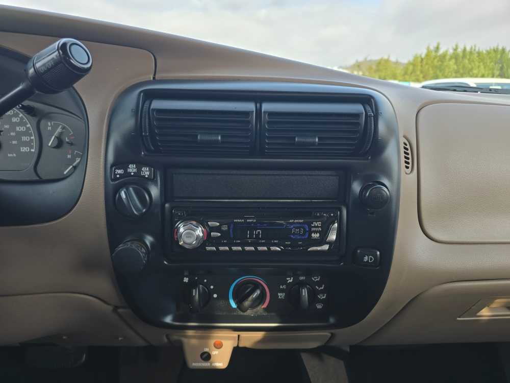 Thumbnail: 1998 Ford Ranger - 13