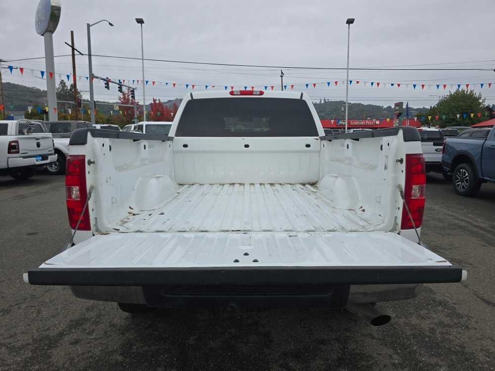 Thumbnail: 2014 Chevrolet Silverado 3500 - 20