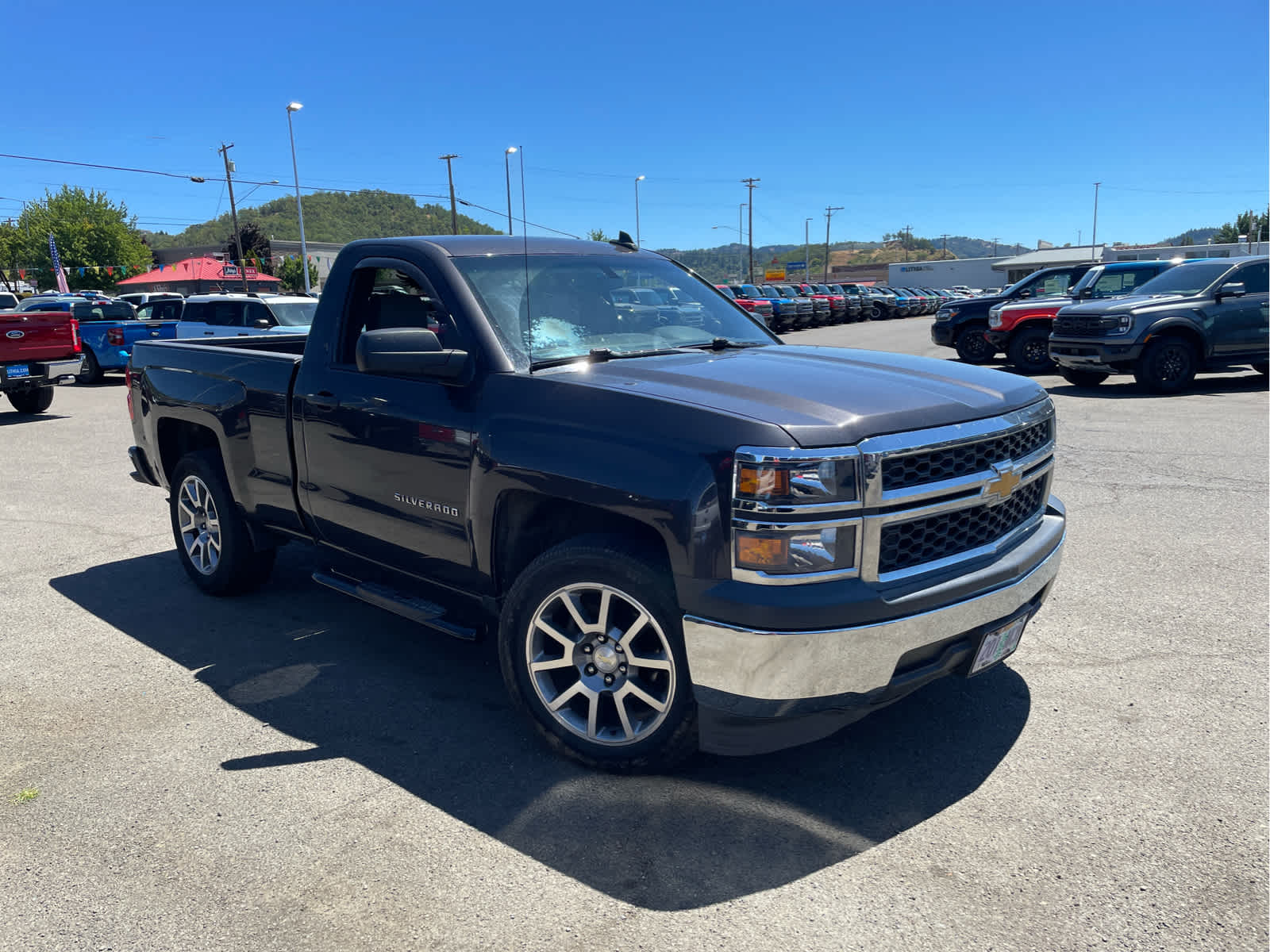 Thumbnail: 2015 Chevrolet Silverado 1500 - 3