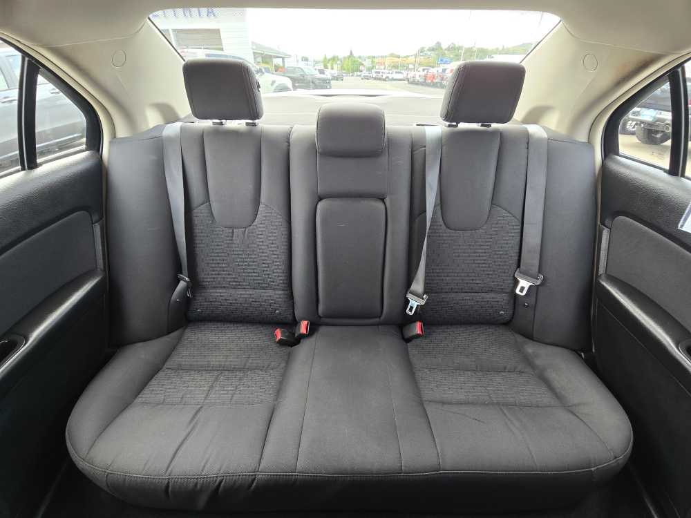 Thumbnail: 2012 Ford Fusion - 18