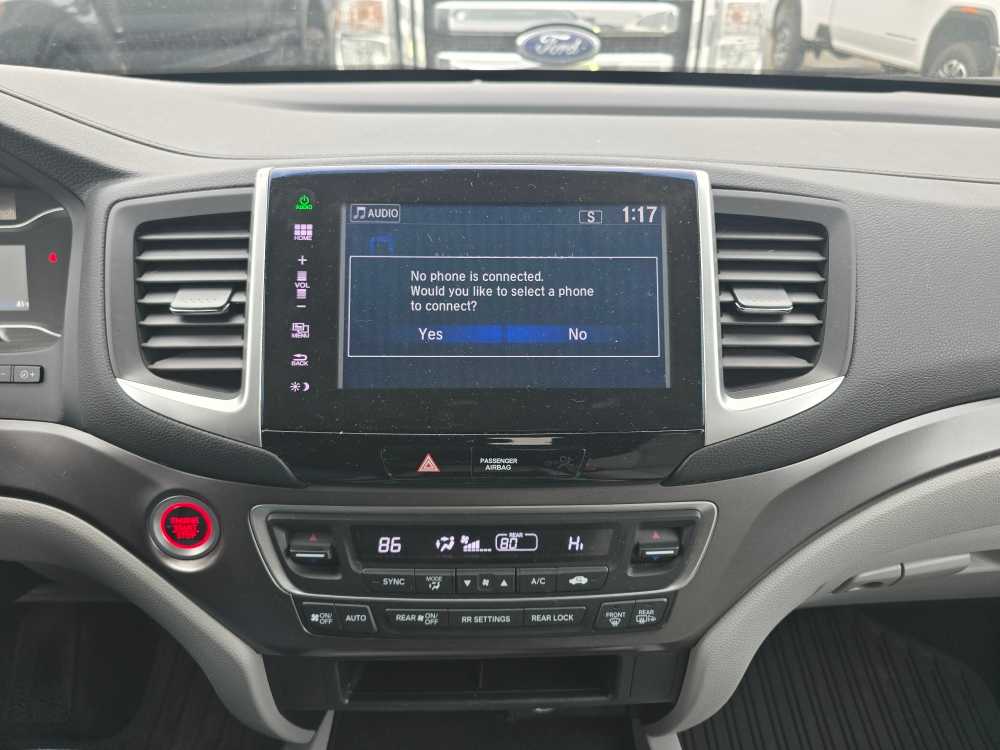 Thumbnail: 2016 Honda Pilot - 12