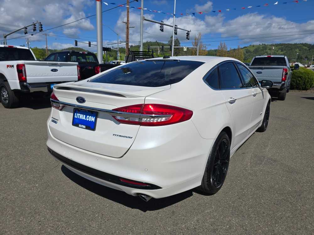 Thumbnail: 2017 Ford Fusion - 5