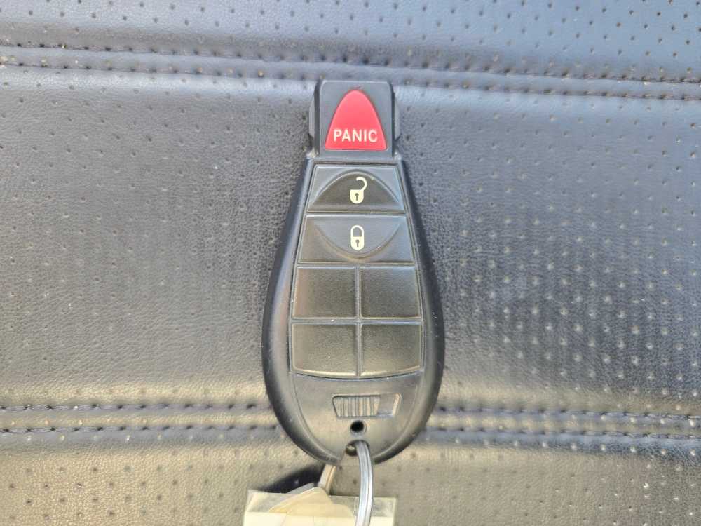 Thumbnail: 2010 Dodge Grand Caravan - 21