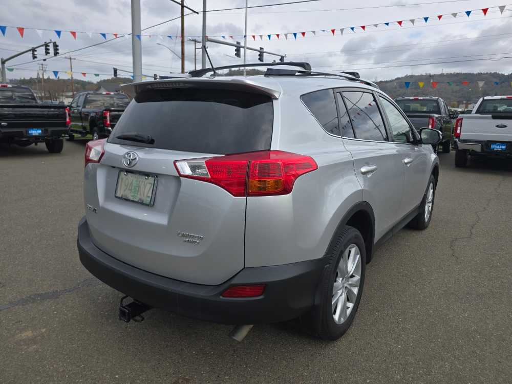 Thumbnail: 2015 Toyota RAV4 - 5