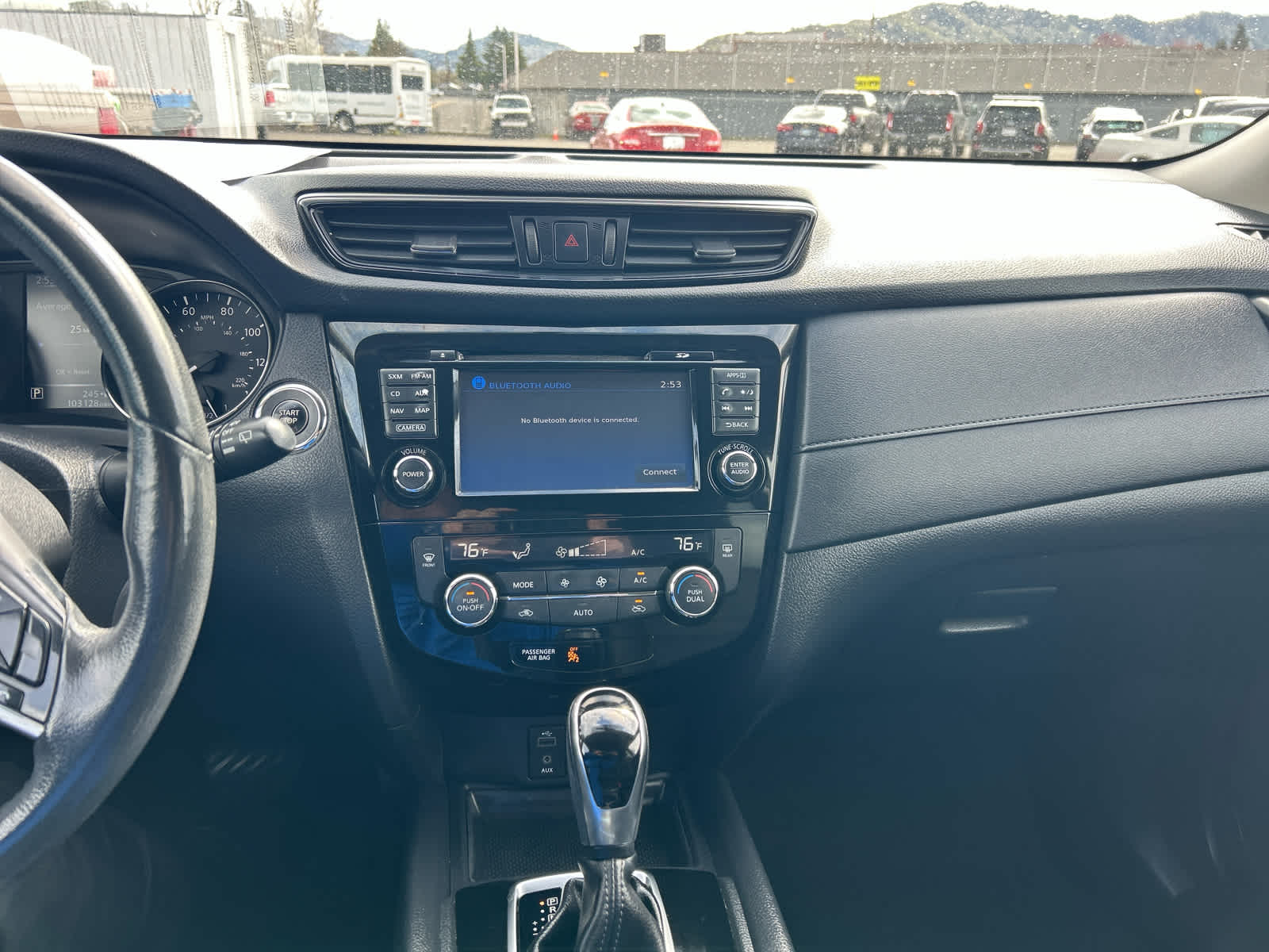 Thumbnail: 2017 Nissan Rogue - 9