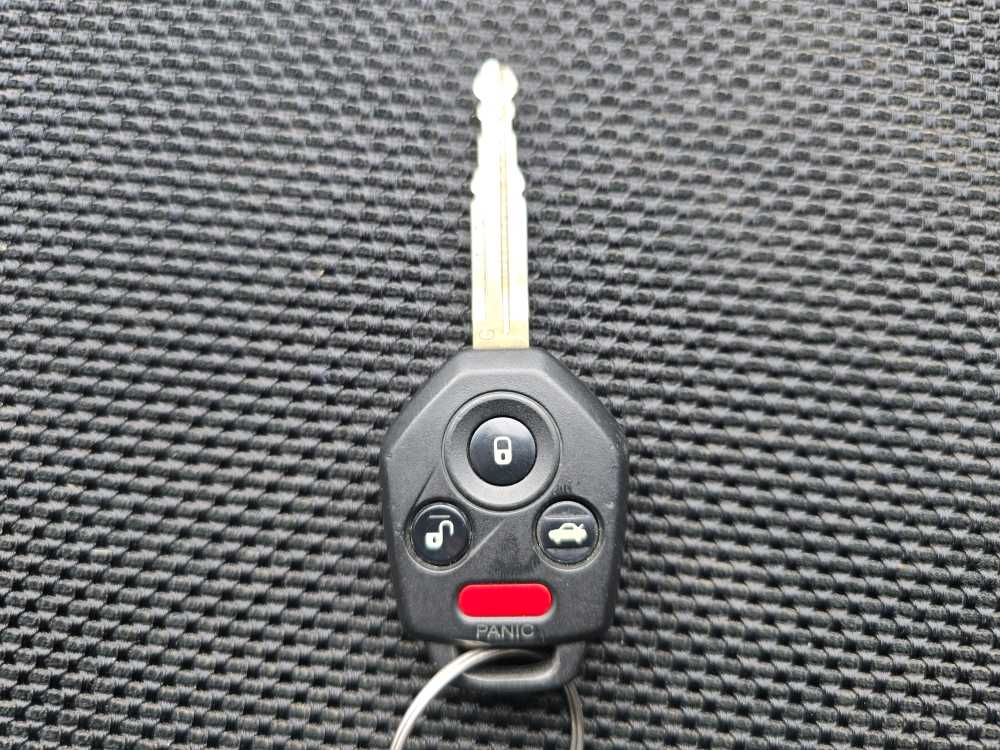 Thumbnail: 2013 Subaru XV Crosstrek - 21