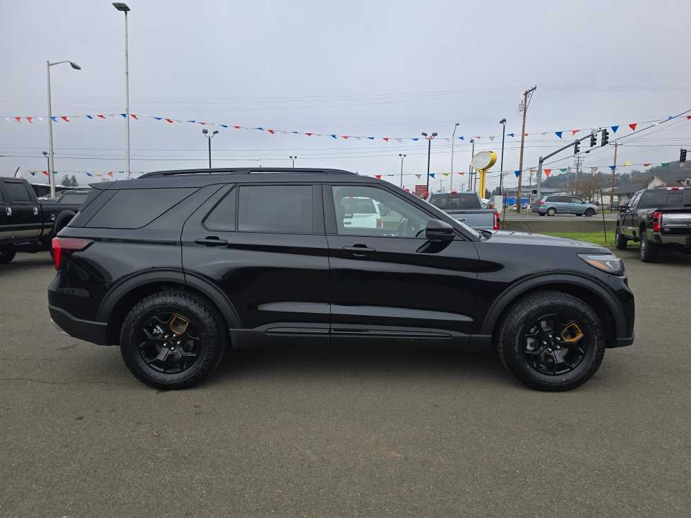 Thumbnail: 2026 Ford Explorer - 6