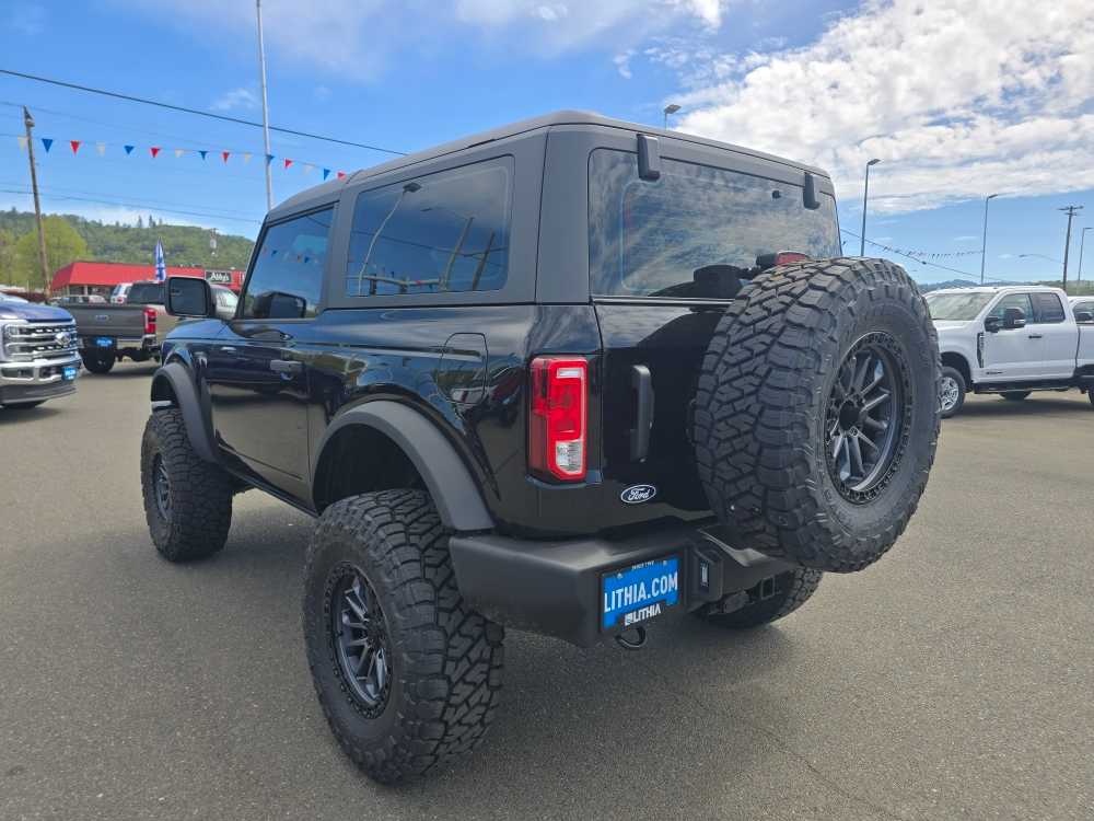Thumbnail: 2026 Ford Bronco - 3