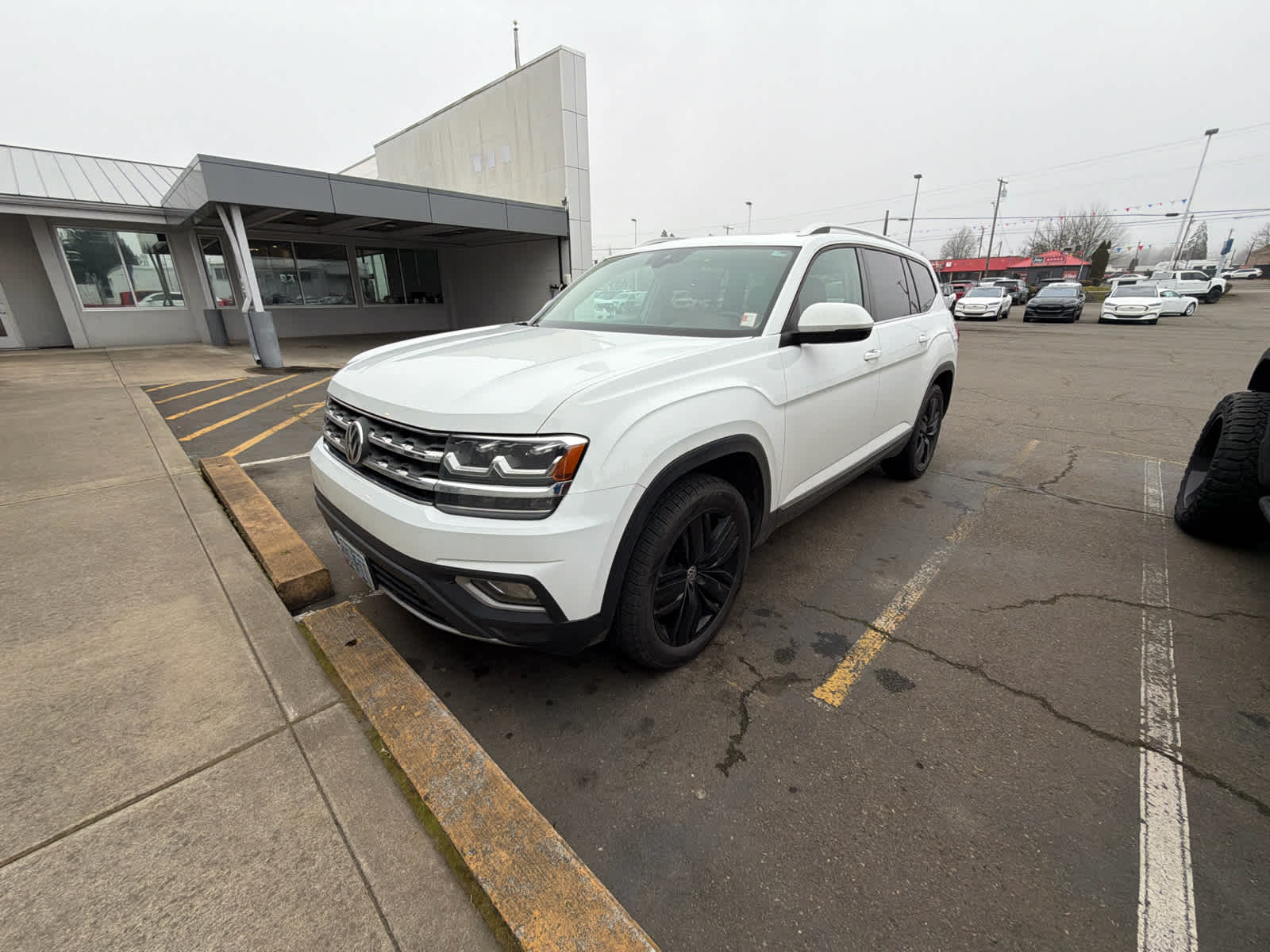 2018 Volkswagen Atlas SEL -
                  Roseburg, OR
