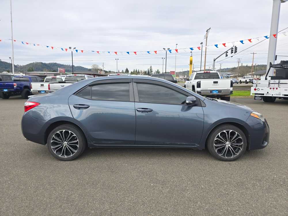 Thumbnail: 2014 Toyota Corolla - 6