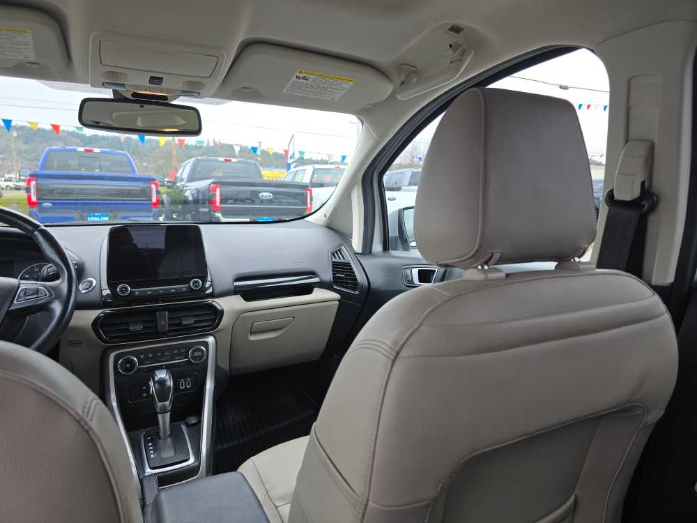 Thumbnail: 2018 Ford EcoSport - 14