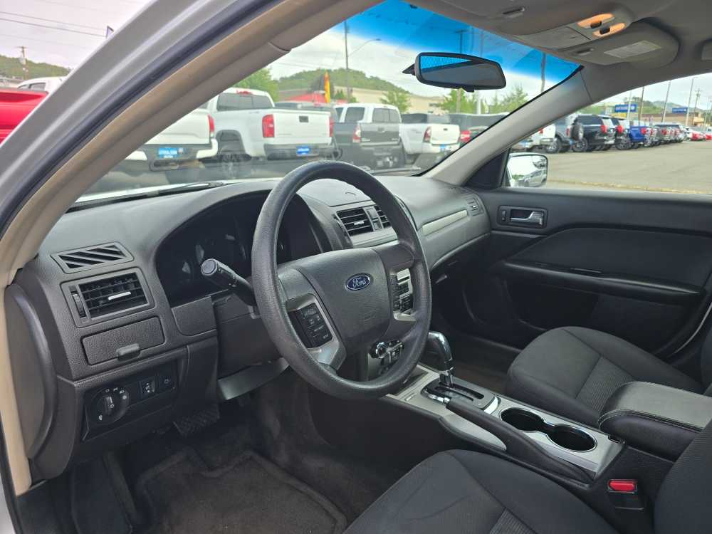 Thumbnail: 2012 Ford Fusion - 9