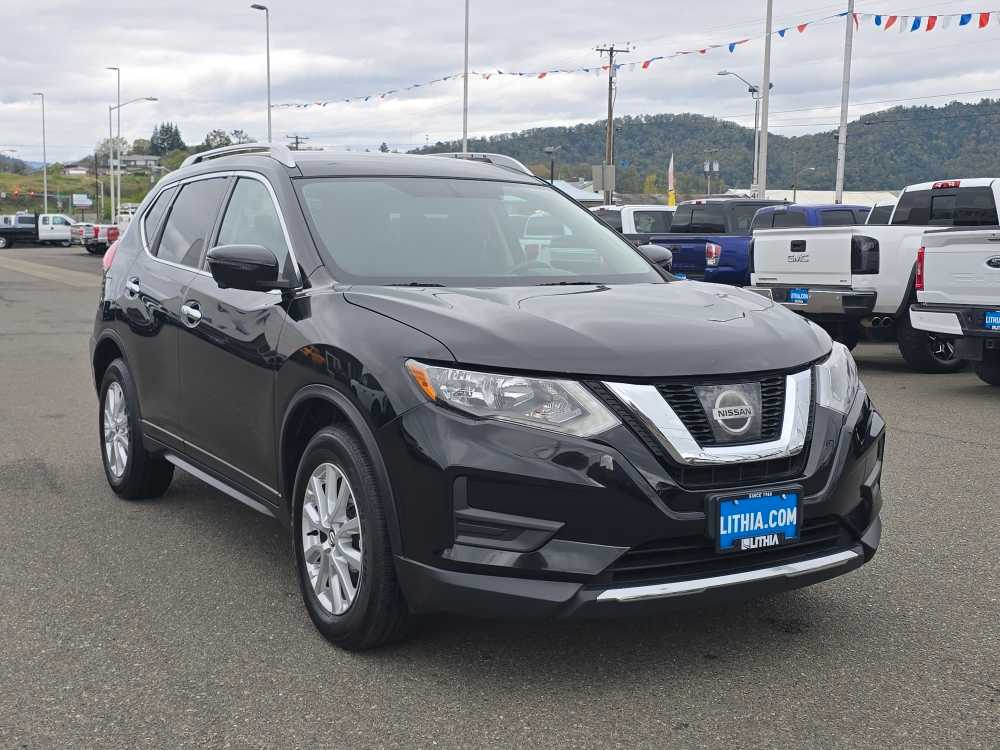 Thumbnail: 2017 Nissan Rogue - 7