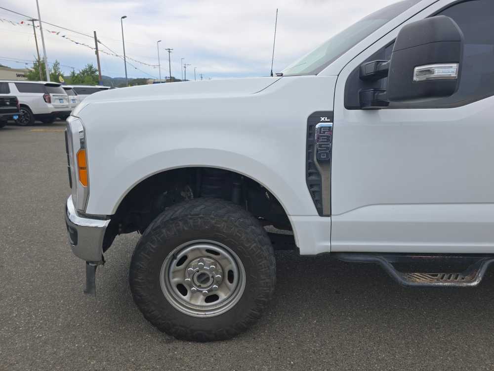Thumbnail: 2023 Ford F-350 - 20