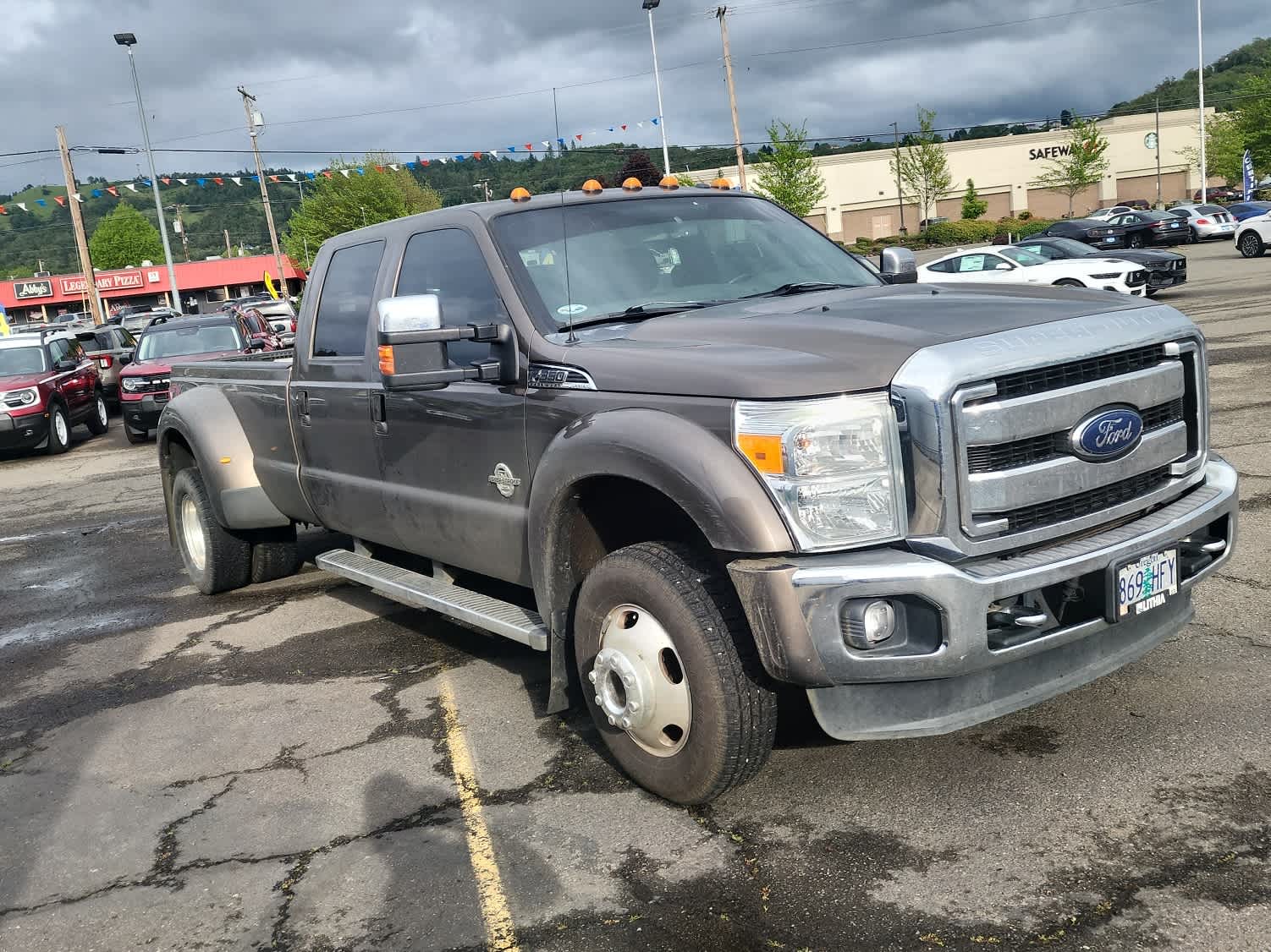 Thumbnail: 2015 Ford F-350 - 6