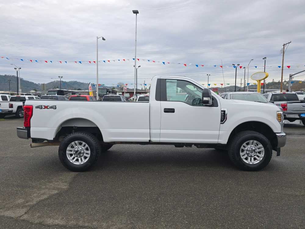 Thumbnail: 2019 Ford F-250 - 6