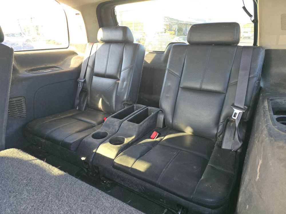 Thumbnail: 2007 Chevrolet Tahoe - 17