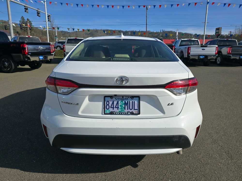 Thumbnail: 2021 Toyota Corolla - 4