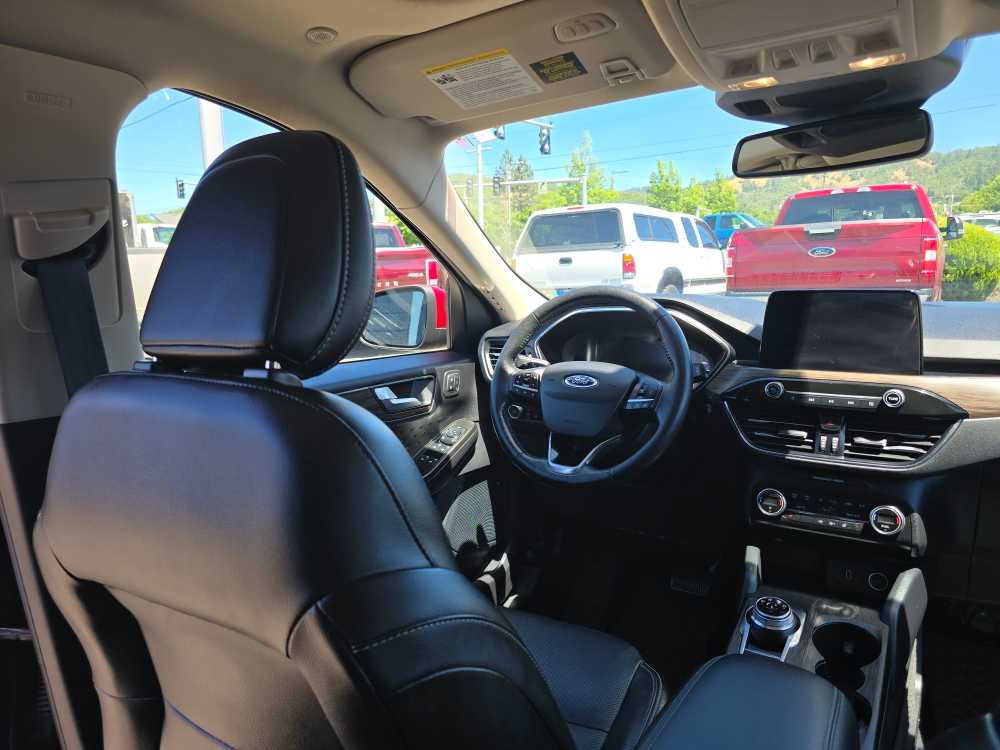 Thumbnail: 2020 Ford Escape - 9