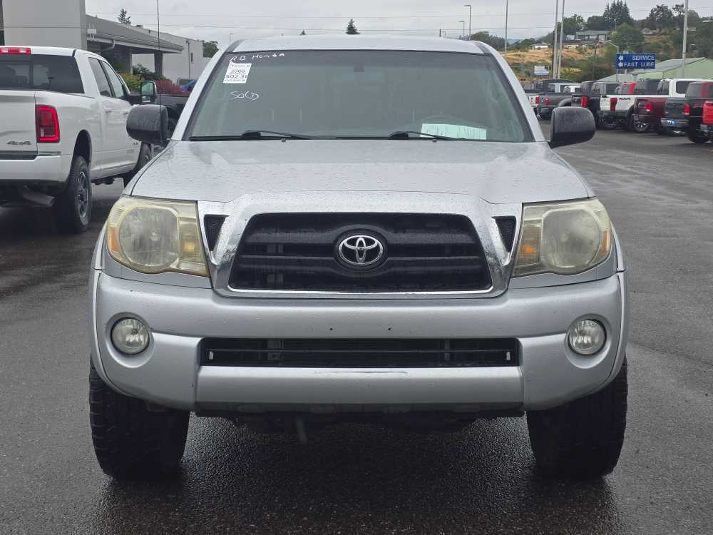 Thumbnail: 2006 Toyota Tacoma - 19
