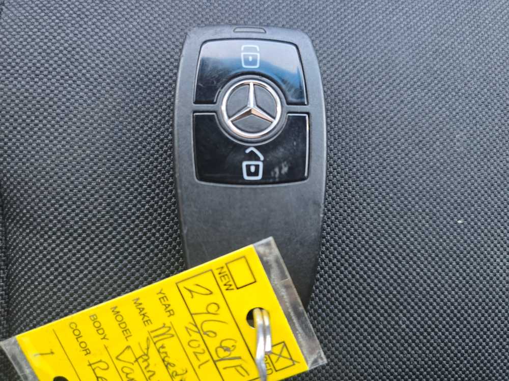 Thumbnail: 2021 Mercedes-Benz Sprinter - 23