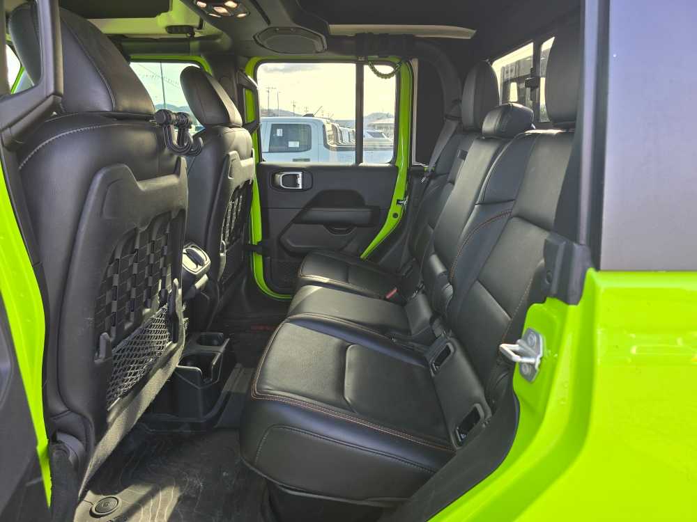 Thumbnail: 2021 Jeep Gladiator - 16