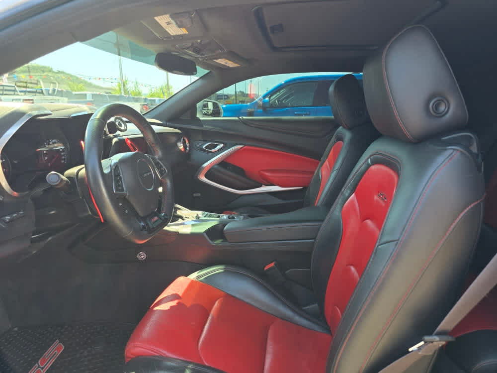 Thumbnail: 2016 Chevrolet Camaro - 19