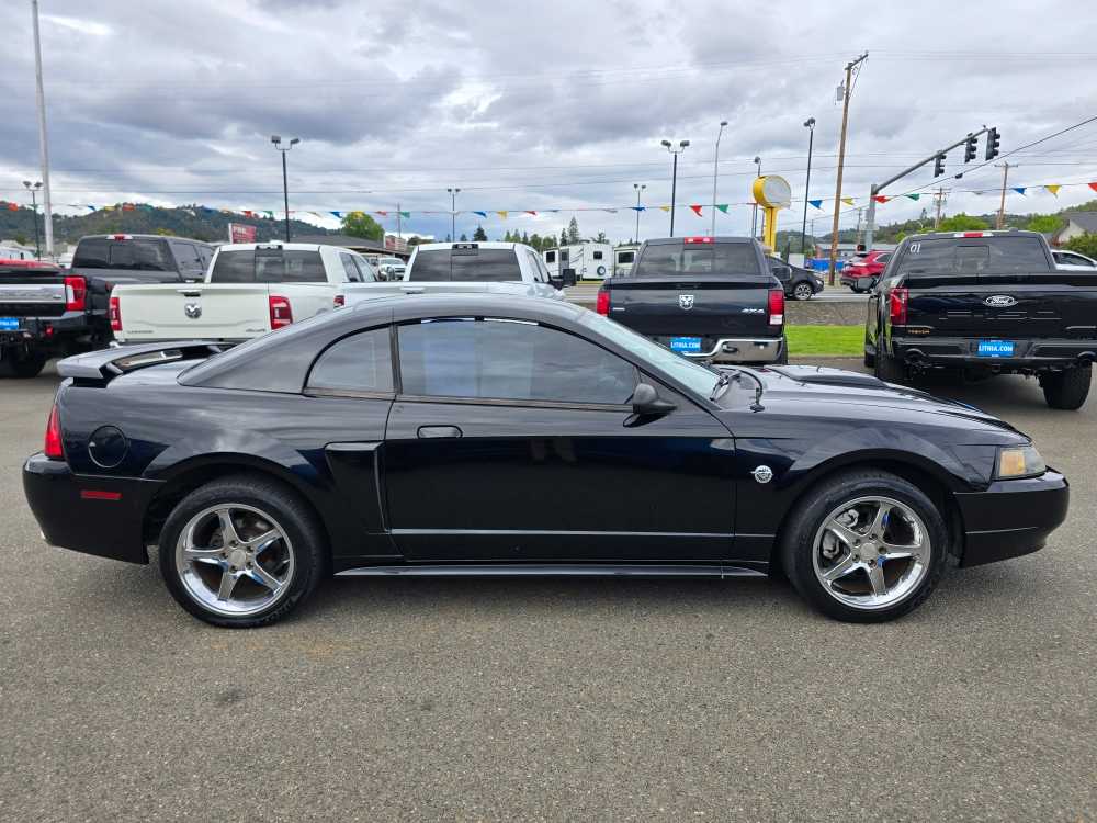 Thumbnail: 2004 Ford Mustang - 6