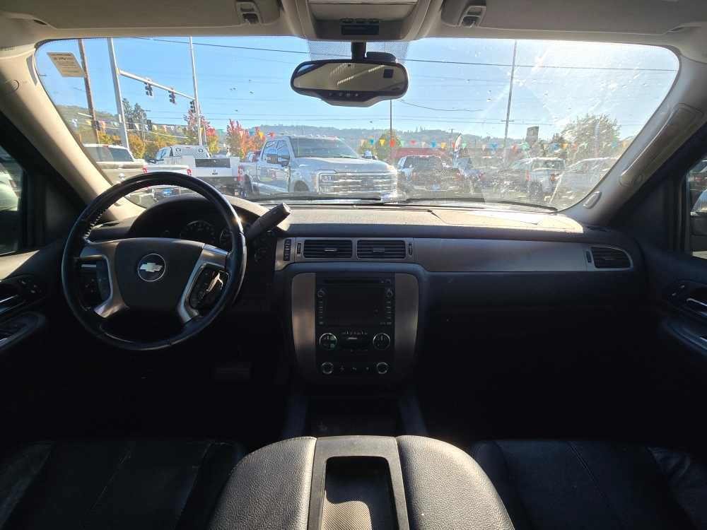 Thumbnail: 2007 Chevrolet Tahoe - 15