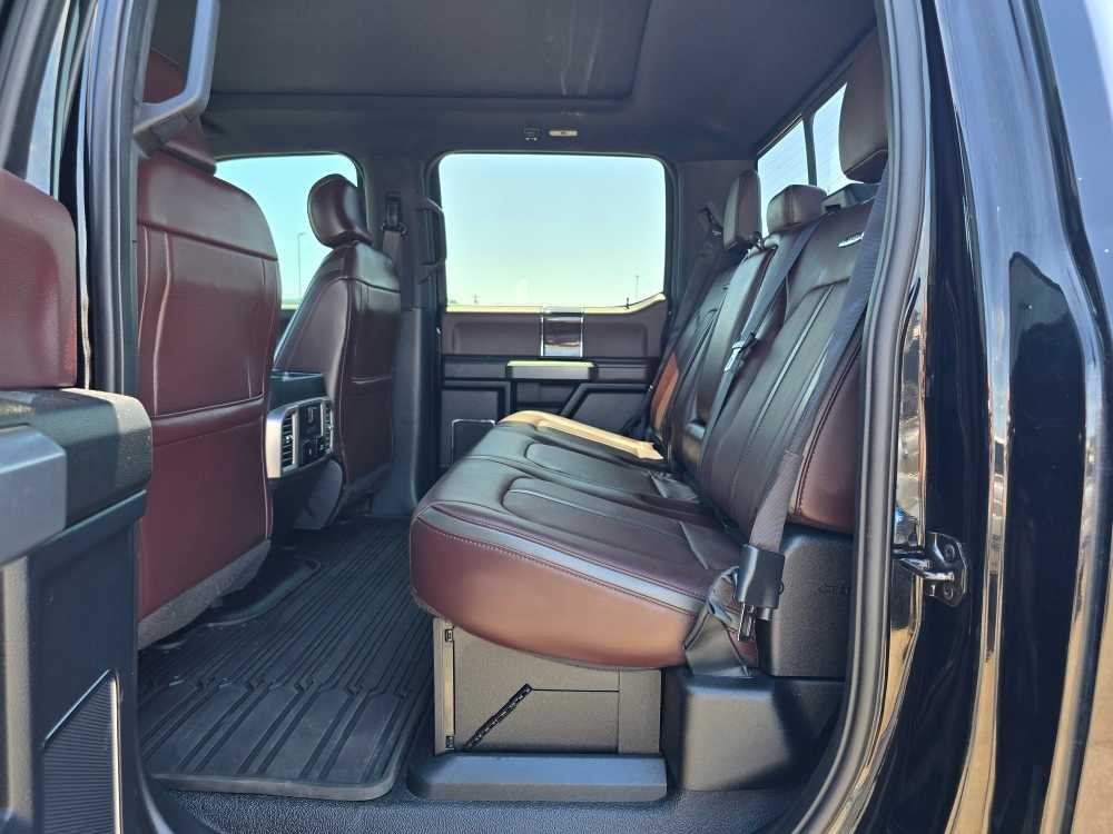 Thumbnail: 2017 Ford F-450 - 16