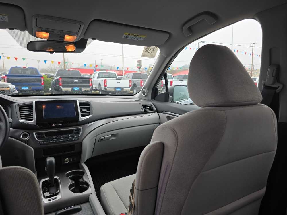 Thumbnail: 2016 Honda Pilot - 14