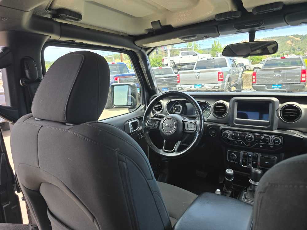 Thumbnail: 2020 Jeep Gladiator - 10