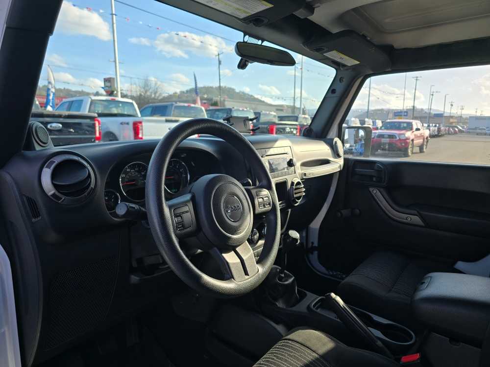 Thumbnail: 2011 Jeep Wrangler - 9