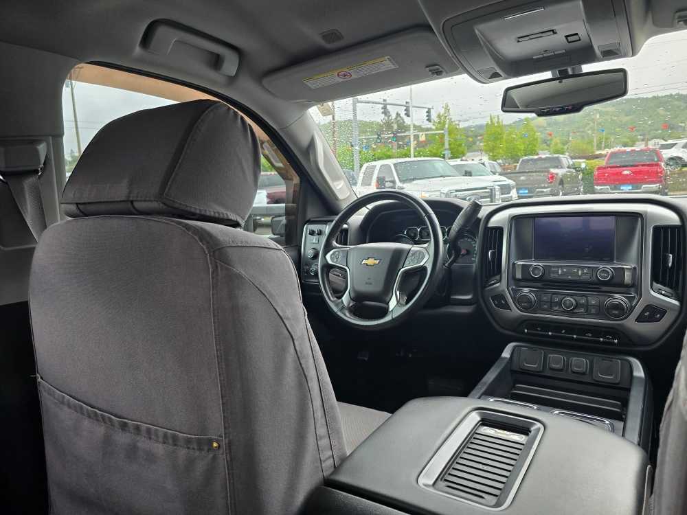 Thumbnail: 2016 Chevrolet Silverado 3500 - 10