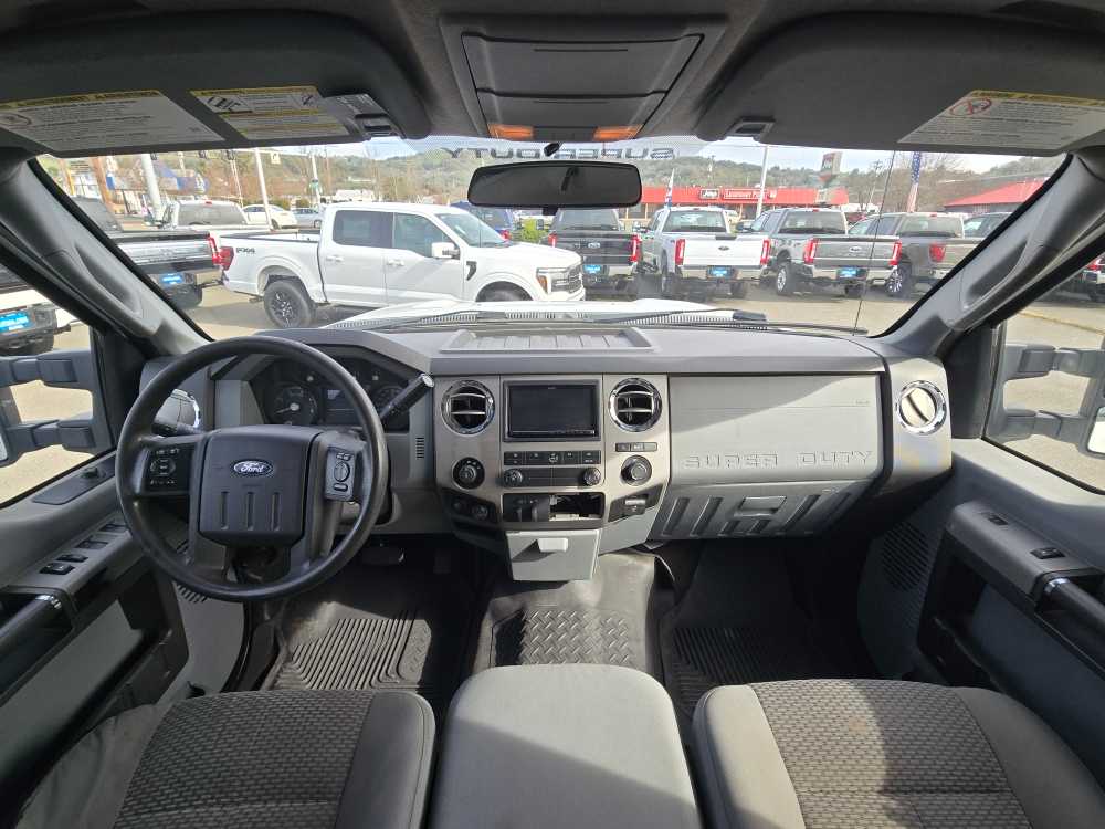 Thumbnail: 2015 Ford F-250 - 16