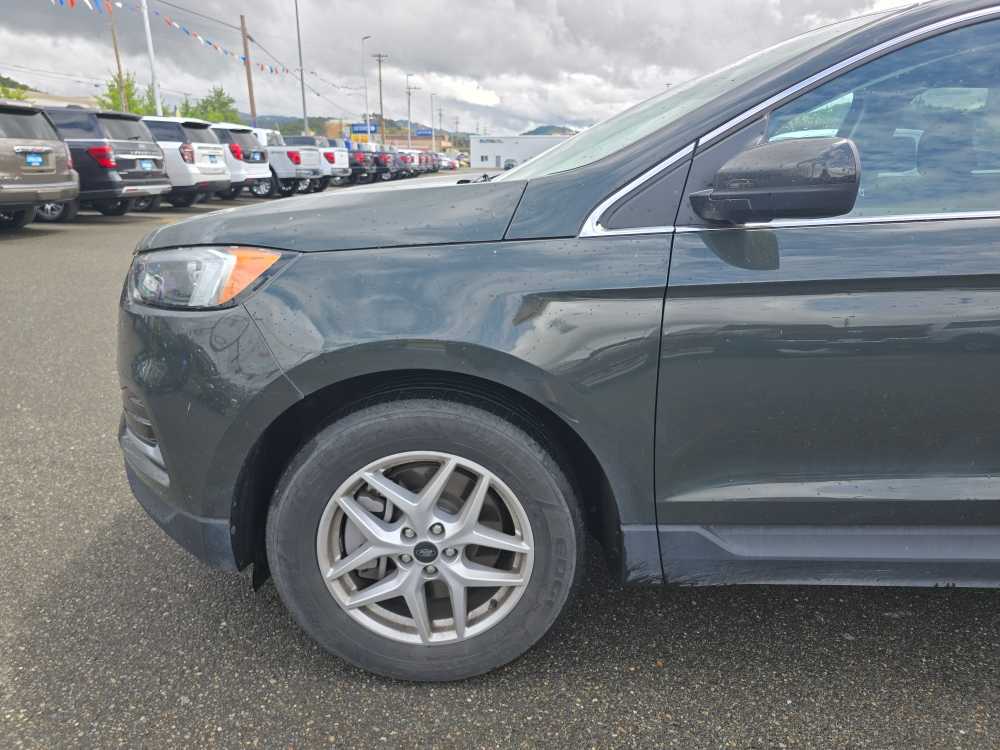 Thumbnail: 2024 Ford Edge - 20