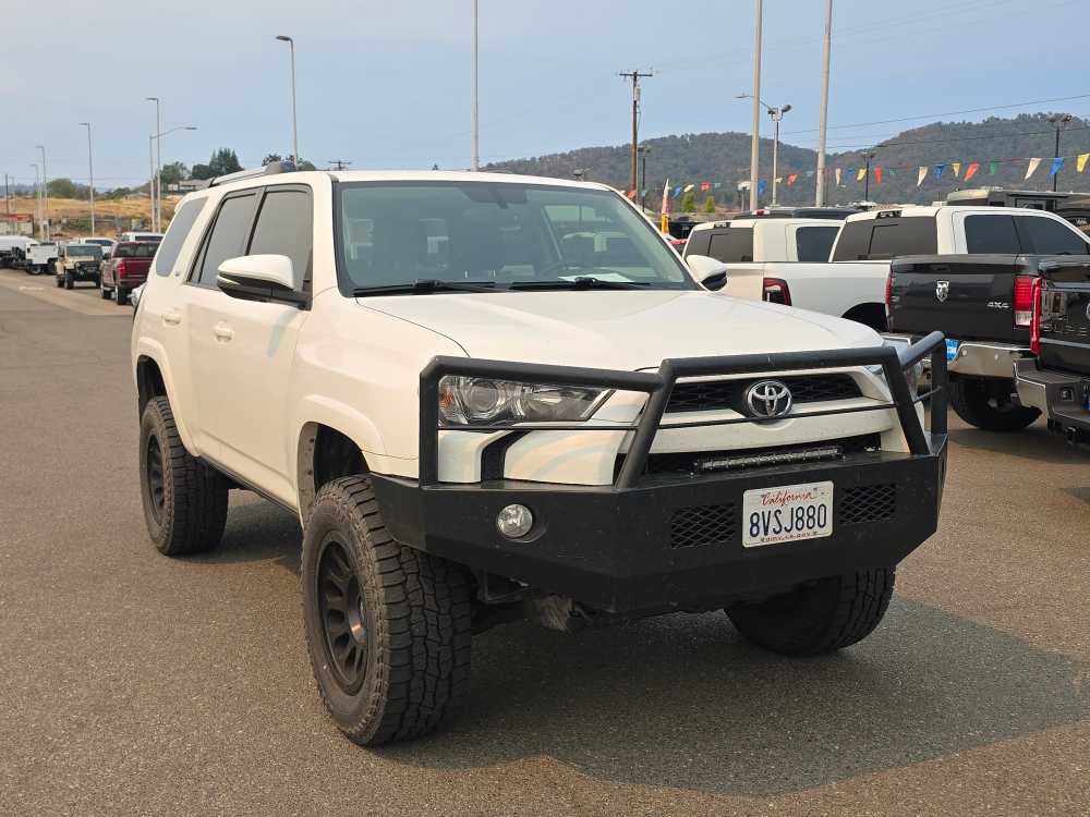 Thumbnail: 2019 Toyota 4Runner - 4