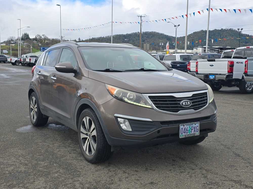 Thumbnail: 2011 Kia Sportage - 4