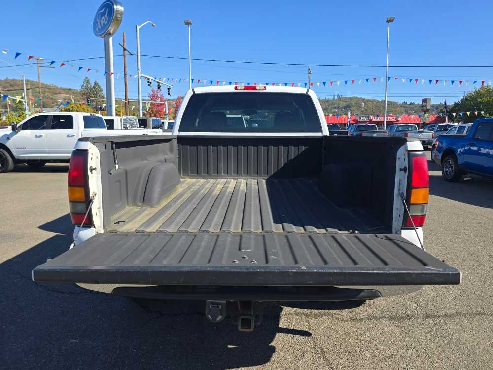 Thumbnail: 2005 GMC Sierra 1500 - 20
